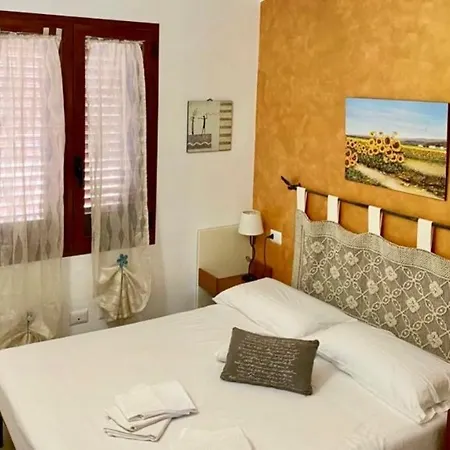Villa Alghero A Charming Villa With Swimming Pool, Wifi, Park, For 6 People Alghero