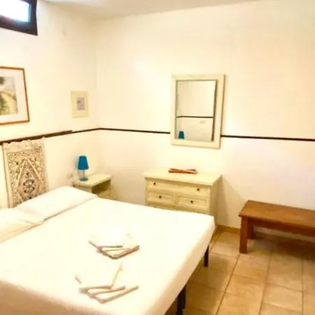 Alghero A Charming Villa With Swimming Pool, Wifi, Park, For 6 People * Alghero